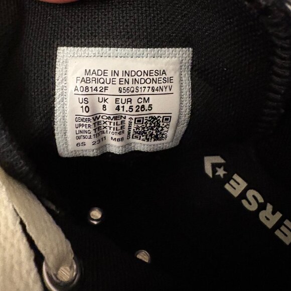 Converse Chuck Taylor All Star Cherry Embroidered High Tops - Picture 4 of 4